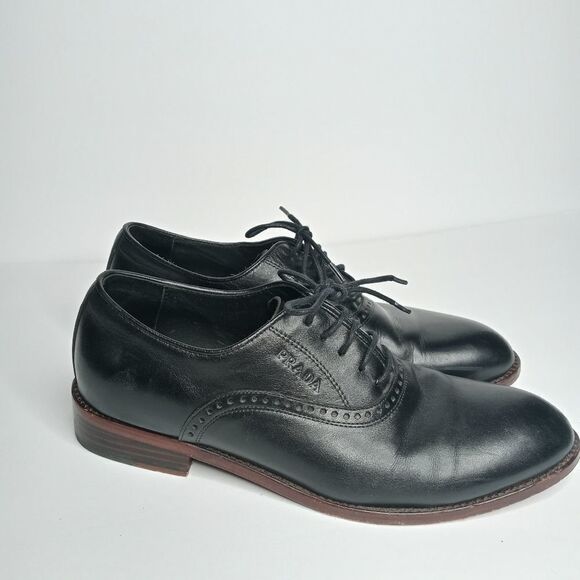 Prada dress shoes  - Picture 1 of 9
